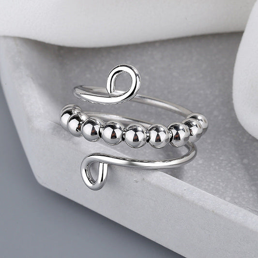 Classic Gold Ring with Timeless Appeal