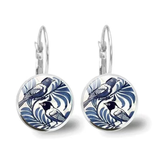 Charming Earring for Any Occasion
