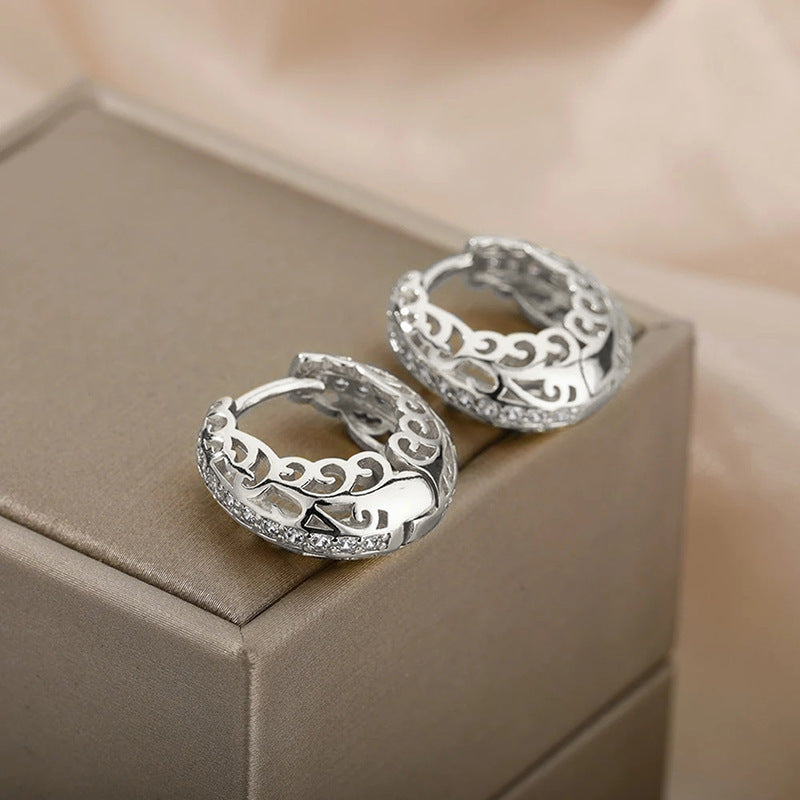 Beautiful Earring with Unique Style
