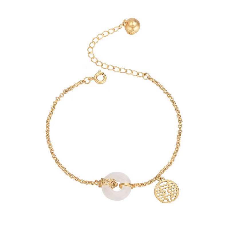 Beautiful Gold Bracelet with Unique Style