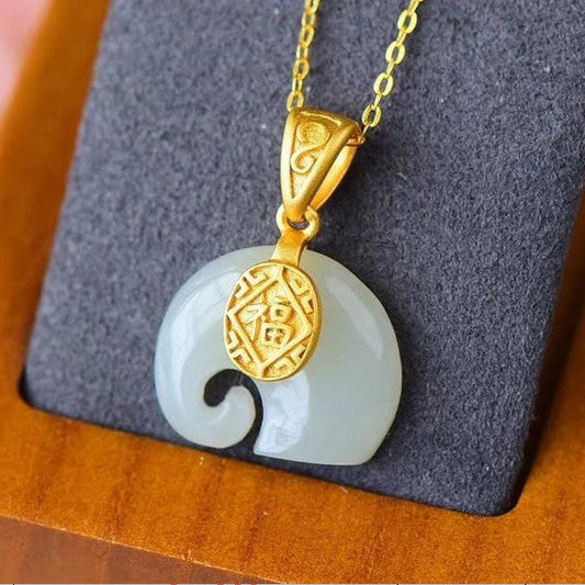 Classic Gold Necklace with Timeless Appeal