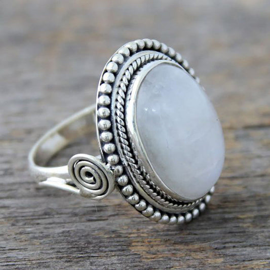 Elegant Ring for Every Occasion