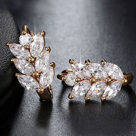 Romantic Earring for Special Moments