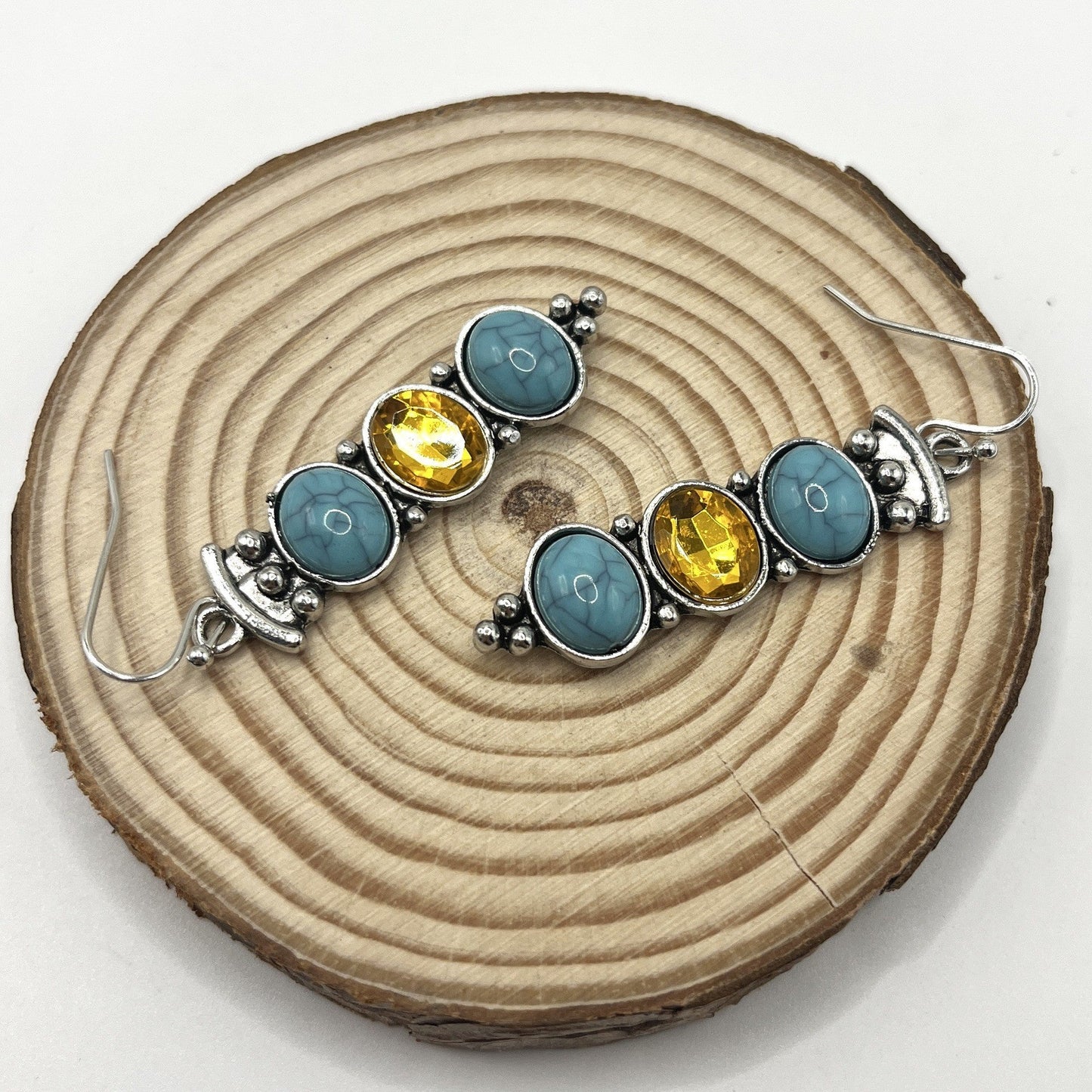 Classic Earring with Timeless Appeal