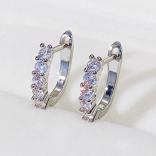 Charming Earring for Any Occasion