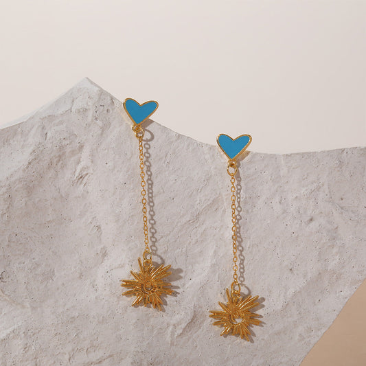Stunning Gold Earring for Daily Wear