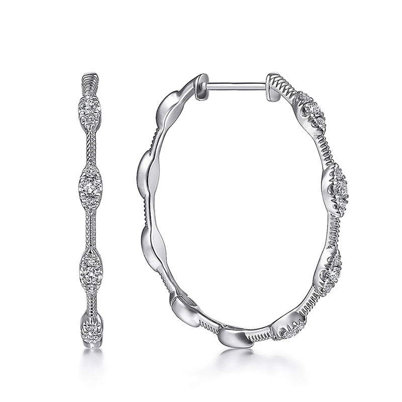 Beautiful Earring with Unique Style