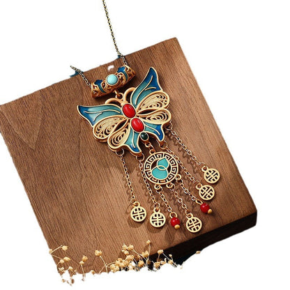 Beautiful Gold Necklace with Unique Style