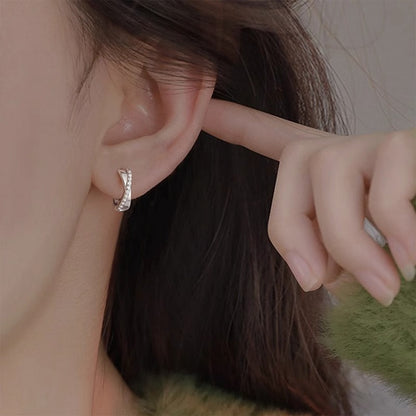 Classic Earring with Timeless Appeal