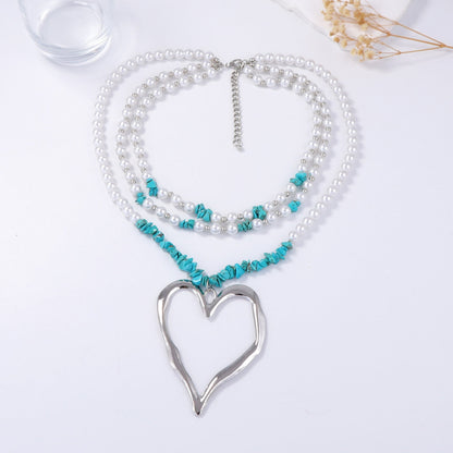 Beautiful Pearl Necklace with Unique Style
