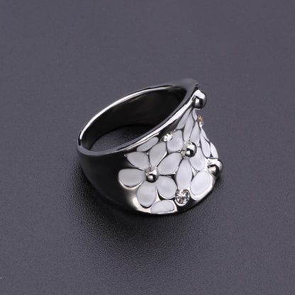 Elegant Ring for Every Occasion