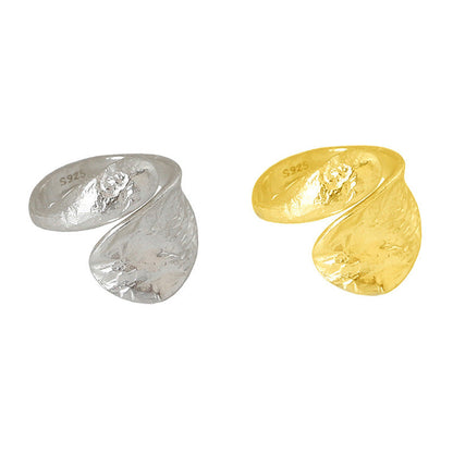 Romantic Gold Ring for Special Moments