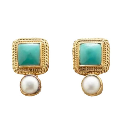 Stunning Earring for Daily Wear