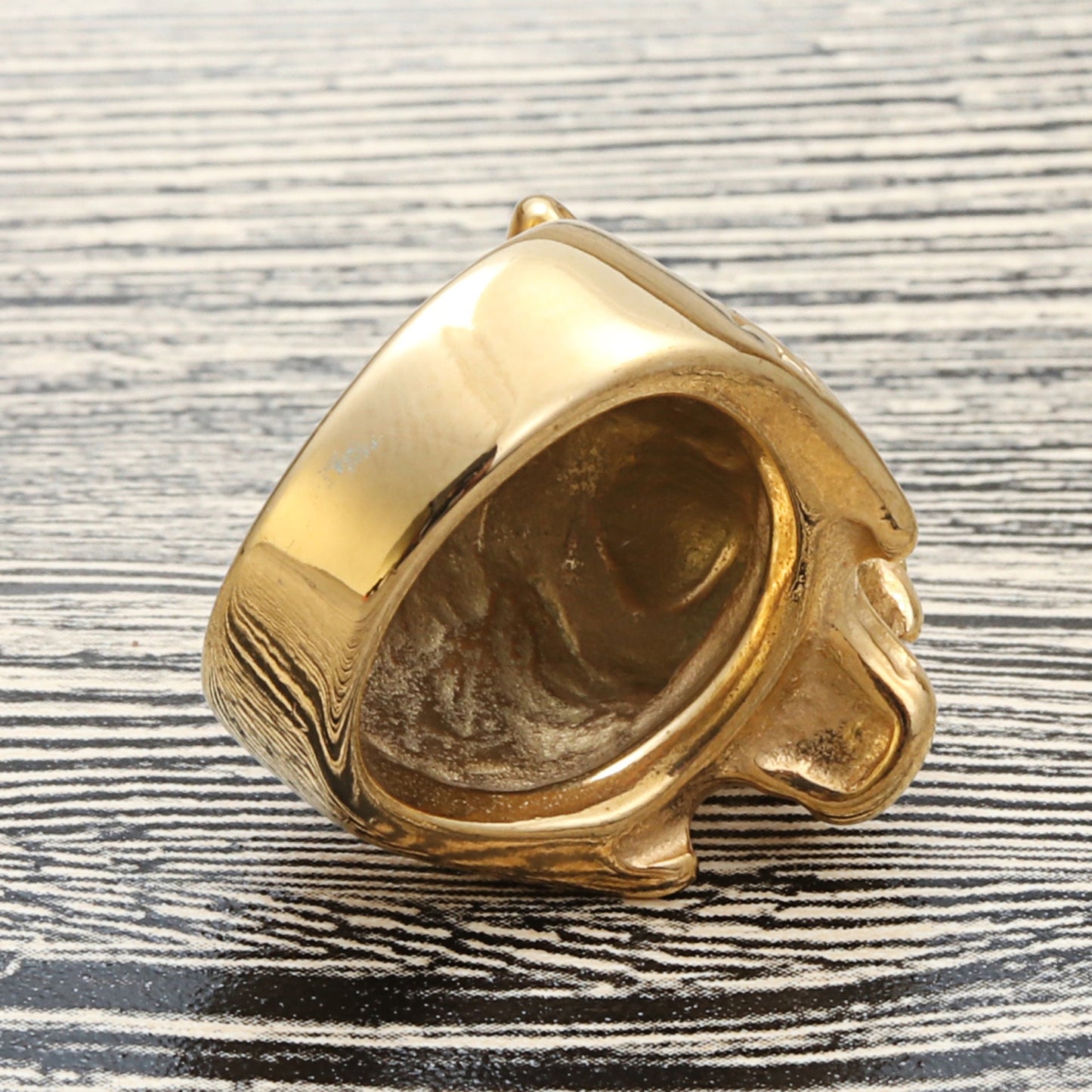 Elegant Ring for Every Occasion