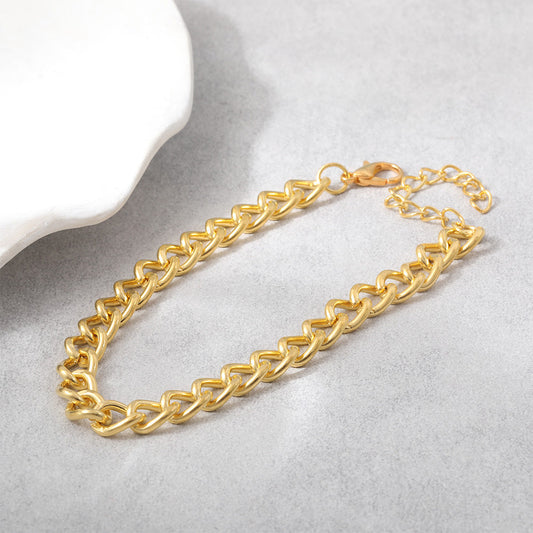 Charming Gold Bracelet for Any Occasion