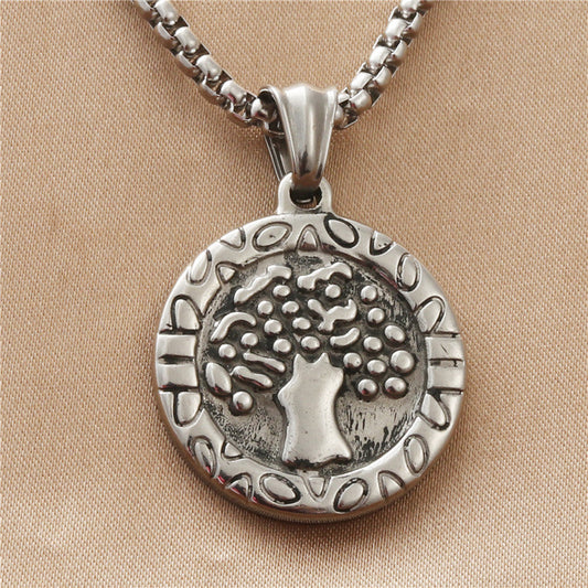 Charming Pendant for Any Occasion