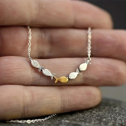 Charming Gold Necklace for Any Occasion