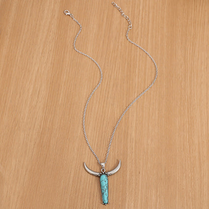 Charming Silver Necklace for Any Occasion