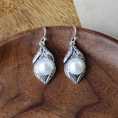 Stunning Pearl Earring for Daily Wear