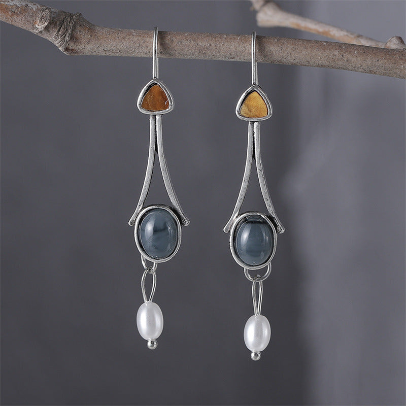 Romantic Pearl Earring for Special Moments