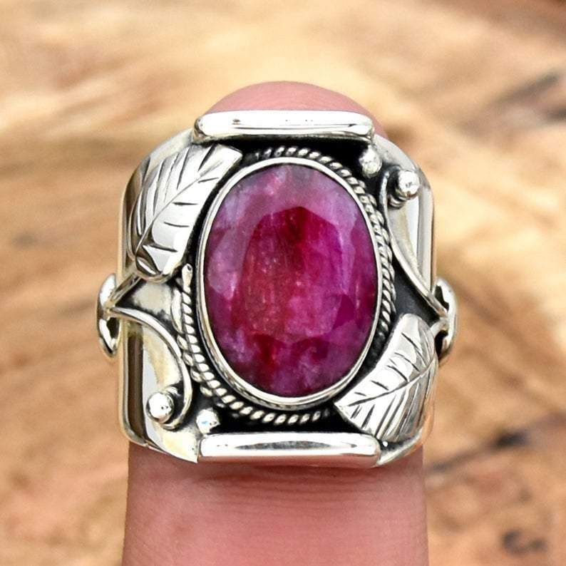 Beautiful Ring with Unique Style