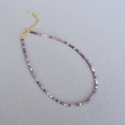 Beautiful Pearl Necklace with Unique Style