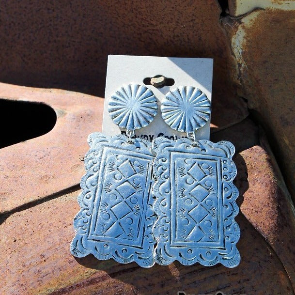 Beautiful Earring with Unique Style