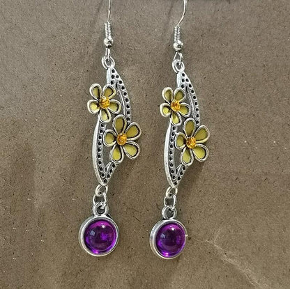 Romantic Silver Earring for Special Moments