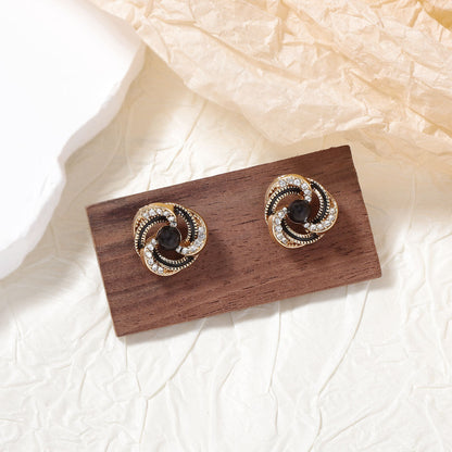Elegant Pearl Earring for Every Occasion