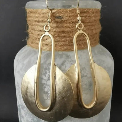Classic Earring with Timeless Appeal