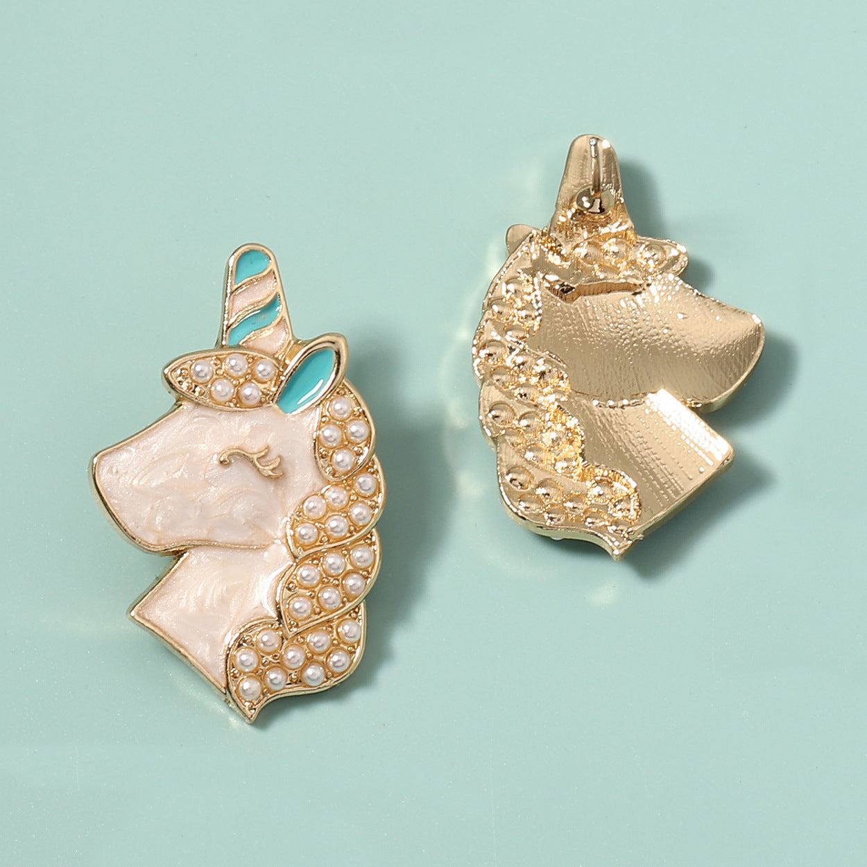 Classic Pearl Earring with Timeless Appeal