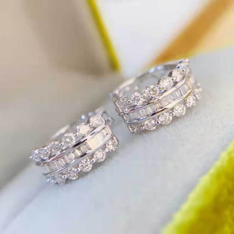 Beautiful Earring with Unique Style