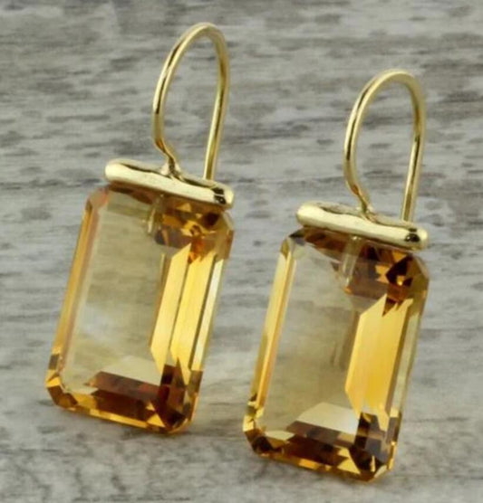 Classic Earring with Timeless Appeal