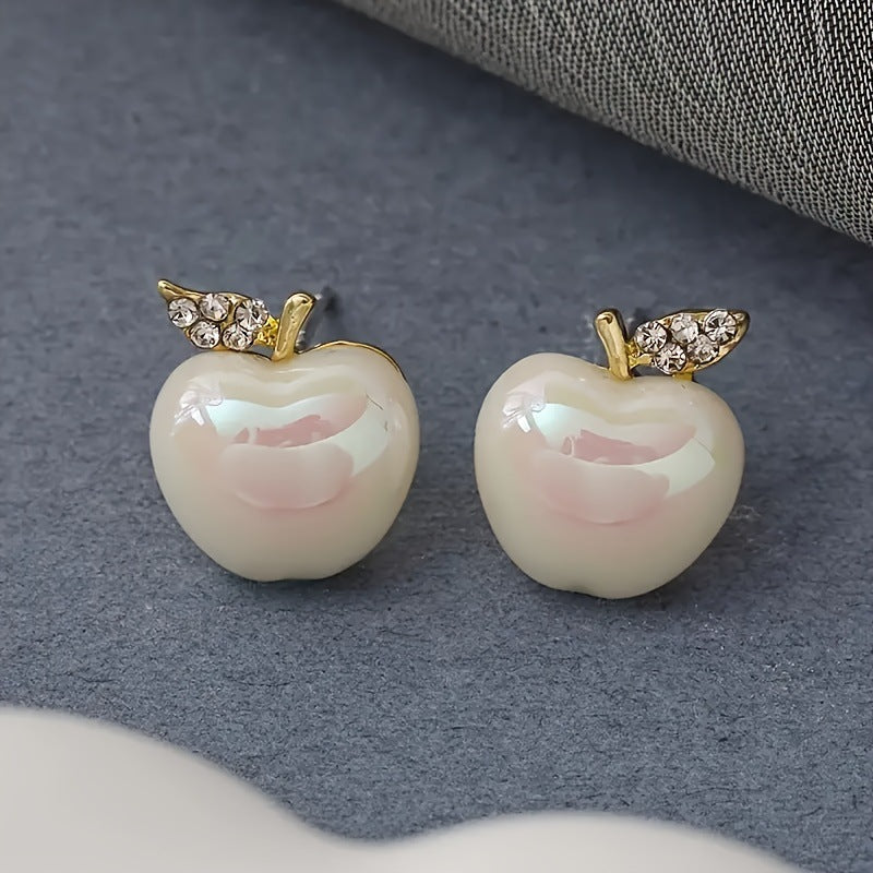 Charming Pearl Earring for Any Occasion