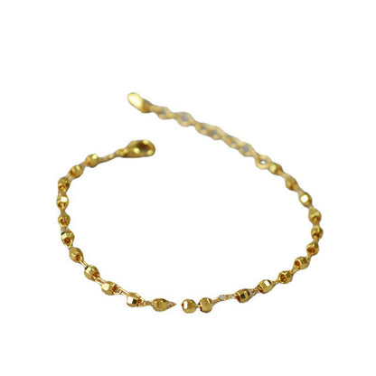 Classic Gold Bracelet with Timeless Appeal
