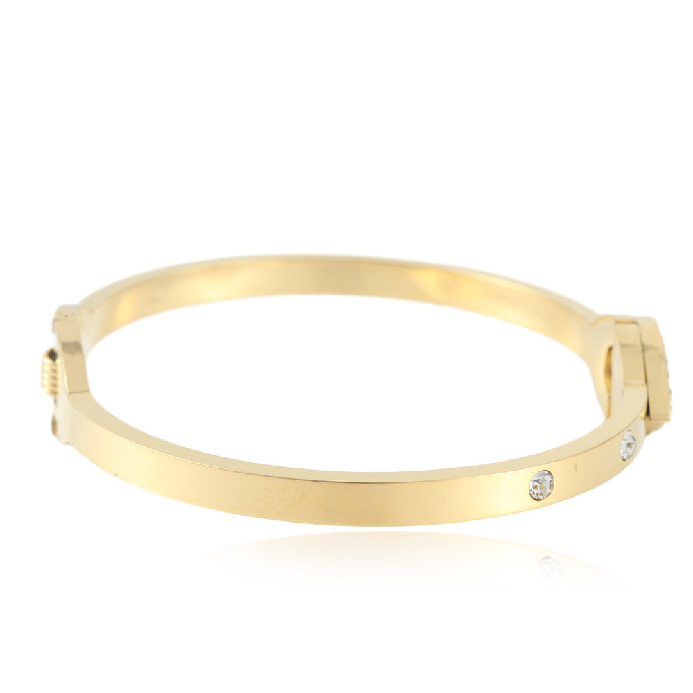 Romantic Bracelet for Special Moments