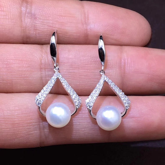 Elegant Pearl Earring for Every Occasion