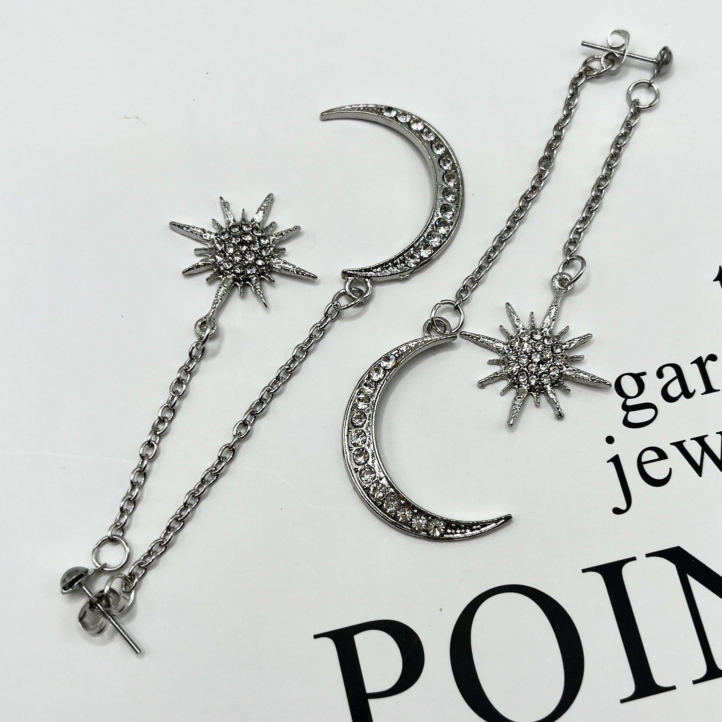 Charming Earring for Any Occasion
