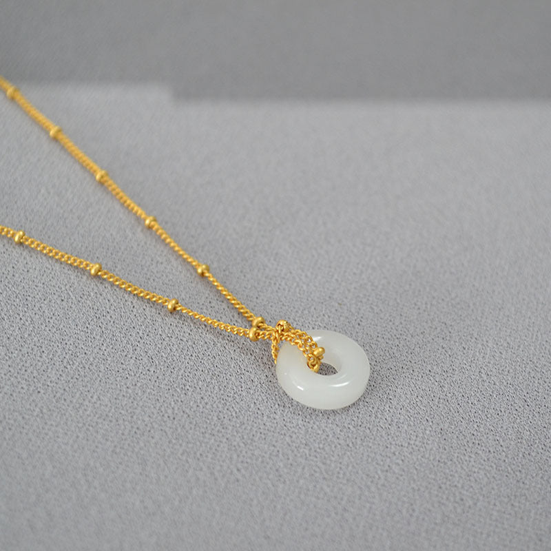 Elegant Gold Necklace for Every Occasion