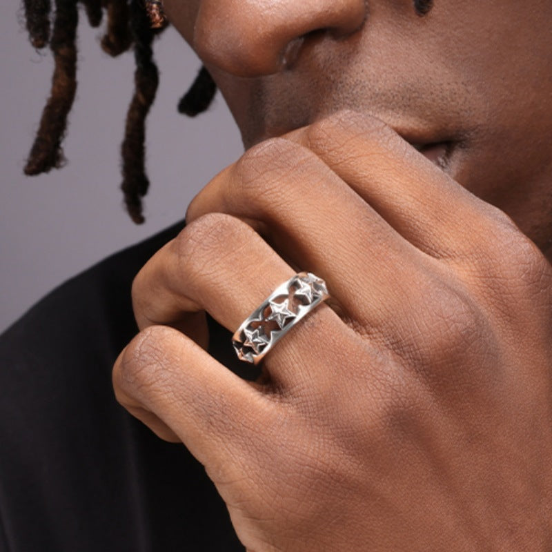 Classic Silver Ring with Timeless Appeal