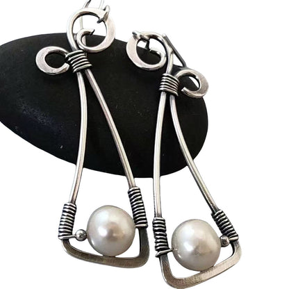 Elegant Pearl Earring for Every Occasion