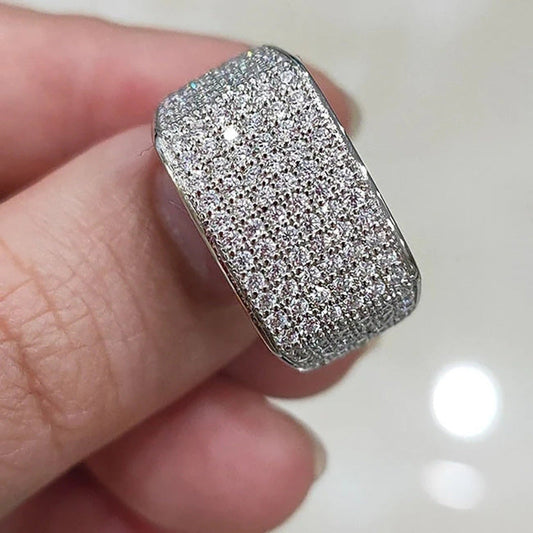 Classic Ring with Timeless Appeal