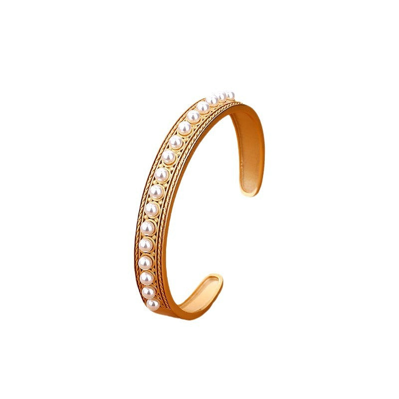 Delicate Artisan Gold Bracelet