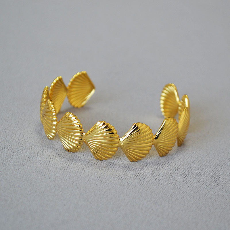 Delicate Artisan Gold Bracelet