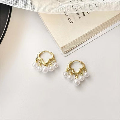 Charming Pearl Earring for Any Occasion