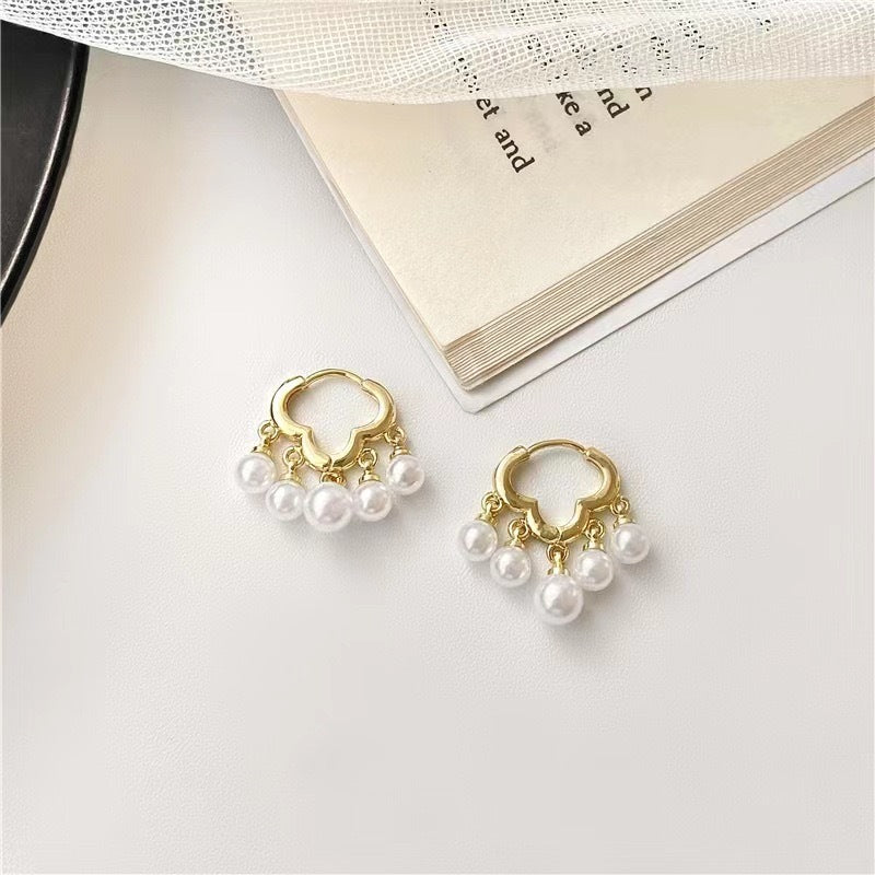 Charming Pearl Earring for Any Occasion