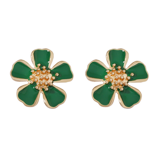 Classic Earring with Timeless Appeal