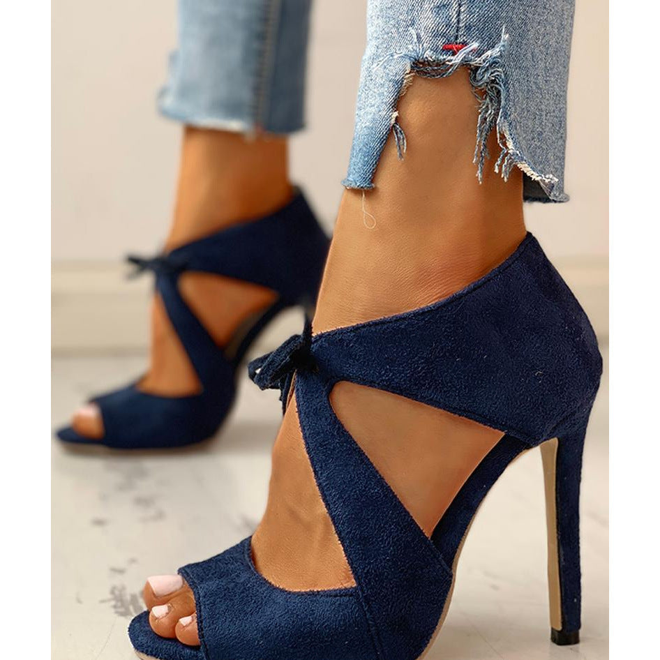 Graceful Orthopedic Sandals for Modern Look