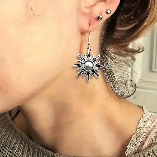 Elegant Silver Earring for Every Occasion