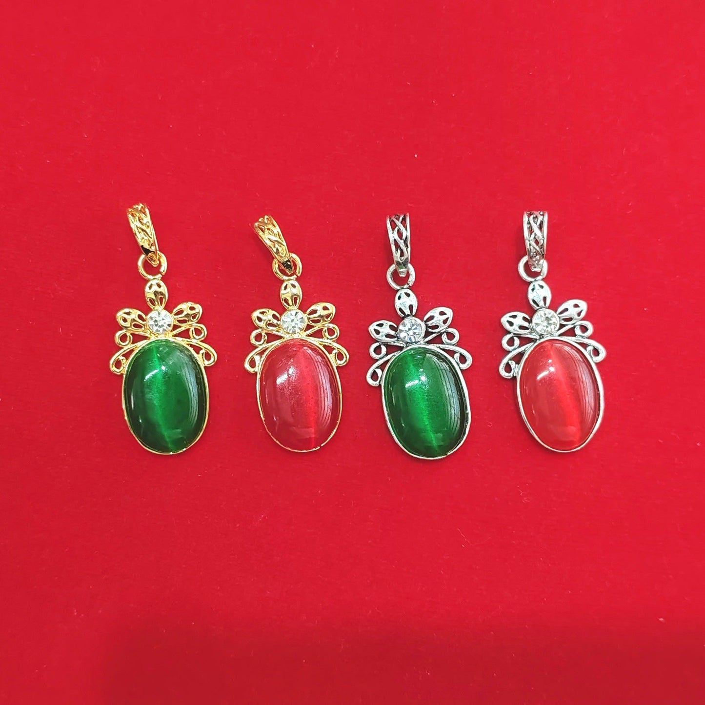 Stunning Necklace for Daily Wear
